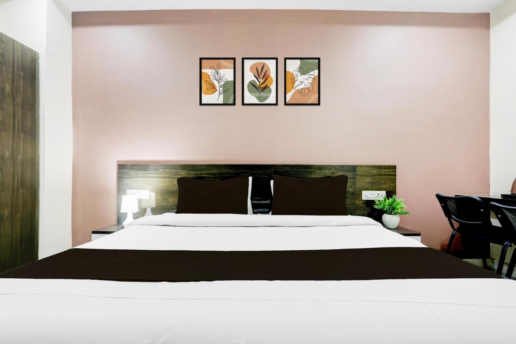 Отель Super Townhouse Gida Near Rto Office Горакхпур Экстерьер фото